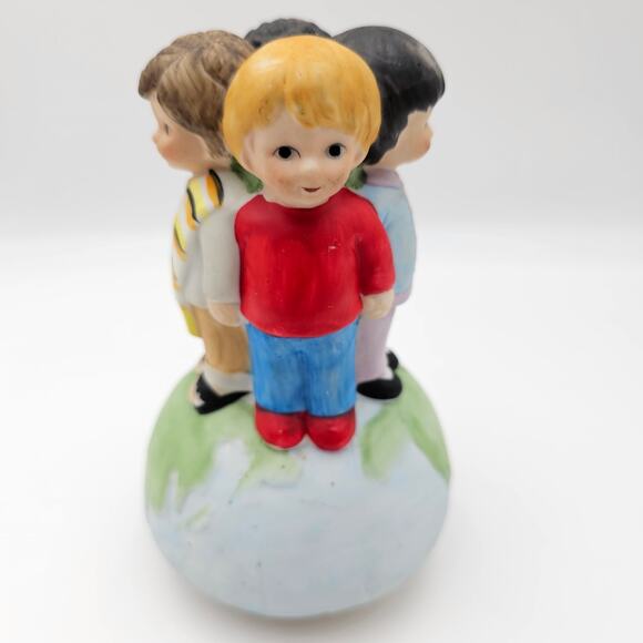 Vintage USA For Africa "We Are The World" 1985 Figurine Music Box Brockman WORKS - Picture 4 of 7